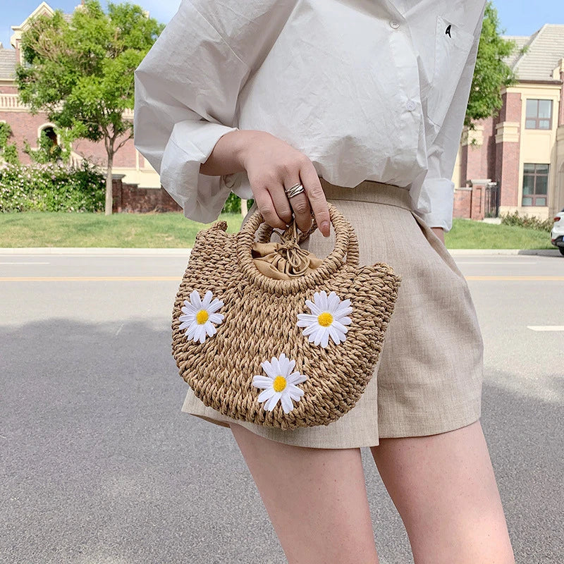 Daisy Rattan Hand Bag